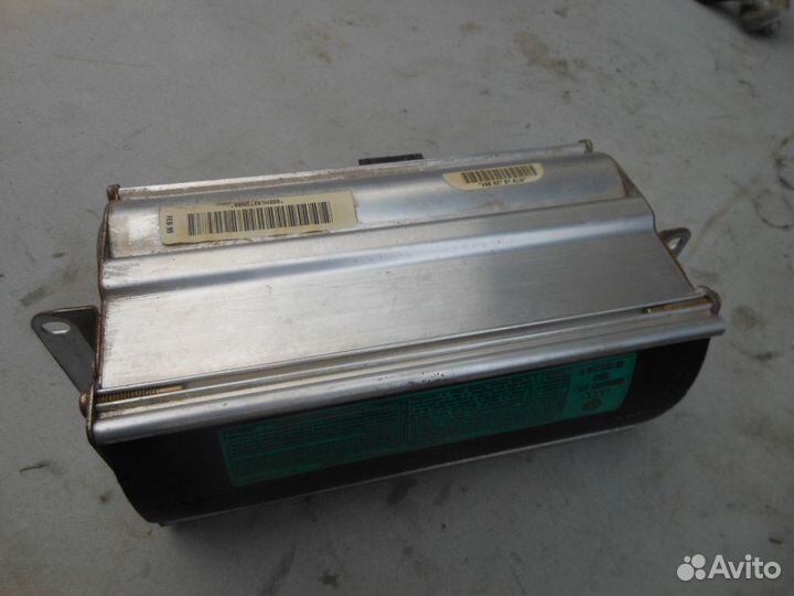 Подушка безопасности в торпедо для Audi A6 (C5)