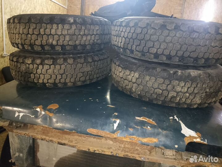 КАМА И-502 225/85 R15C