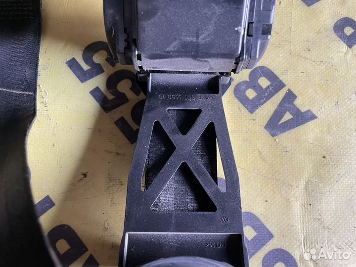 Ремень безопасности задний правый VW Vento