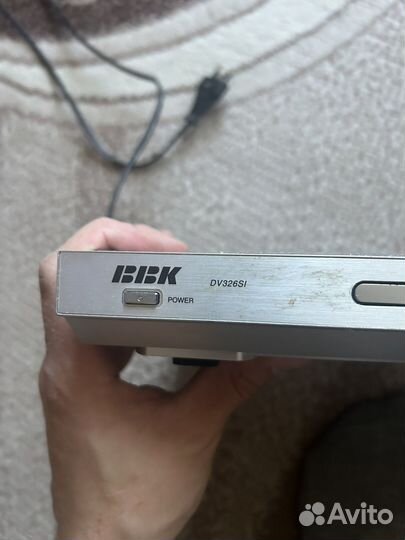DVD плеер BBK DV326SI