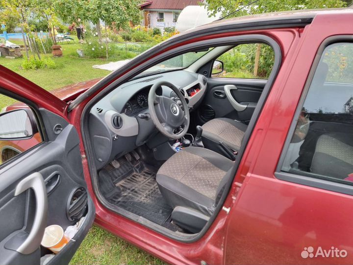 Renault Sandero 1.6 МТ, 2012, 222 000 км