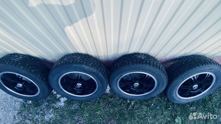 Колеса в сборе r15 шипованные