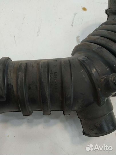 Mitsubishi Lancer X гофра воздушного фильтра