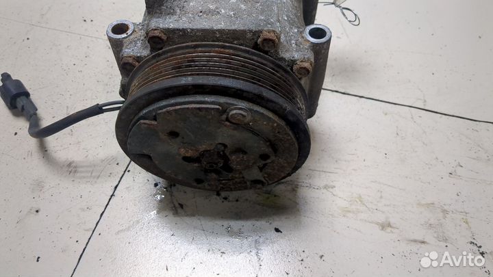 Компрессор кондиционера Ford Fiesta