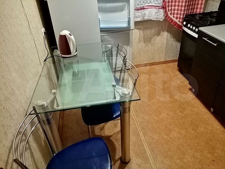 2-к. квартира, 47 м², 1/9 эт.