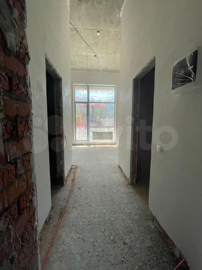 Квартира-студия, 32 м², 1/9 эт.