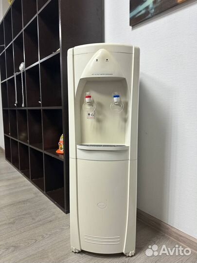 Куллер для воды бу