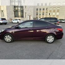 Hyundai Solaris 1.6 AT, 2013, 169 000 км, с пробегом, цена 820 000 руб.