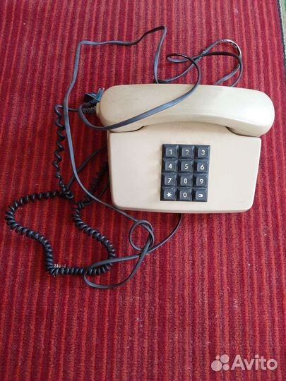 Телефонный аппарат