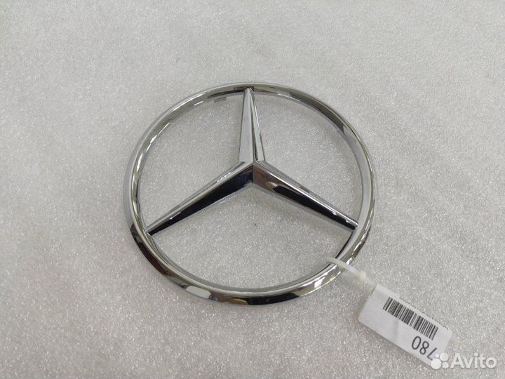 Эмблема в решетку радиатора Mercedes-Benz Sprinter