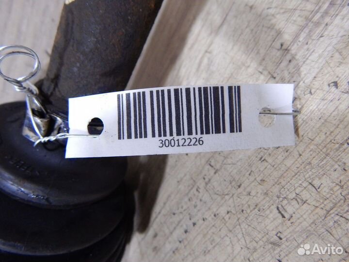 Привод левый Opel Vivaro / Renault Trafic 1,9