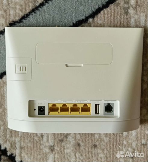 Интернет центр Yota 4G LTE