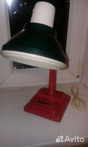 Настольный светильник с регулировкой яркости