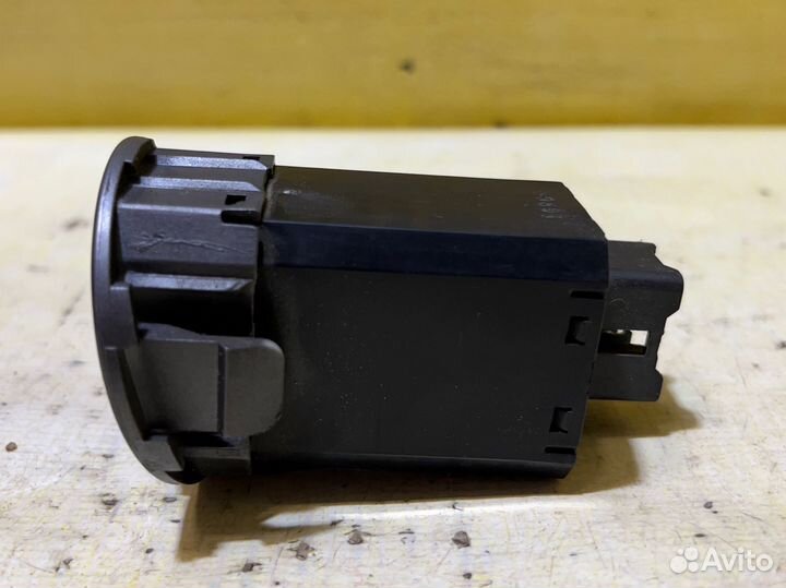 Кнопка корректора фар Chery Indis