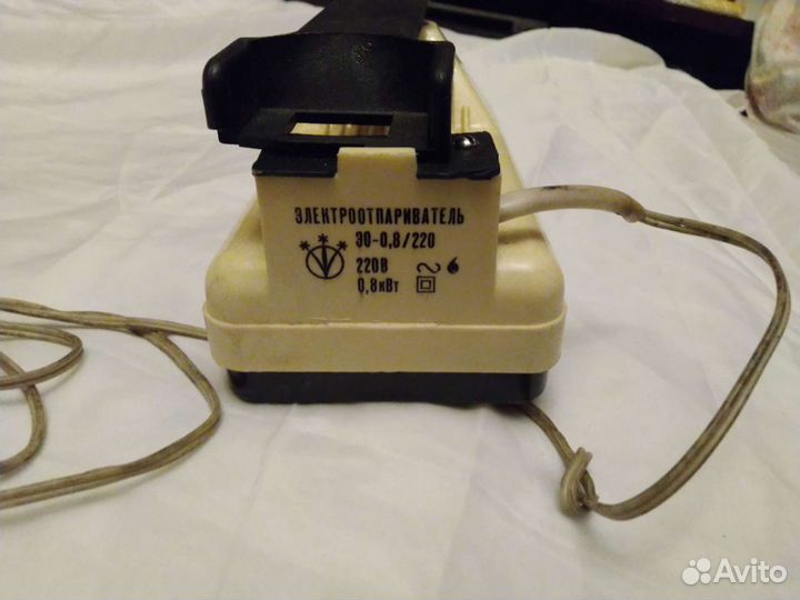 Отпариватель для одежды