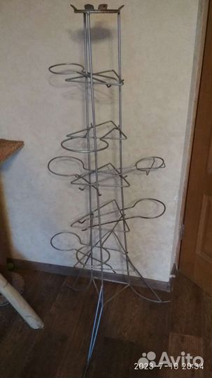 Стойка подставка под цветы