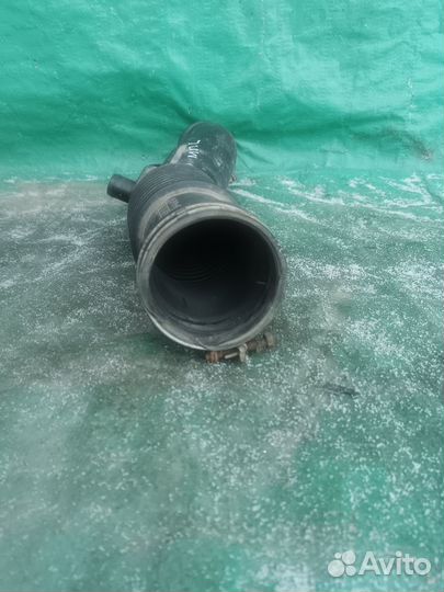 Патрубок воздушного фильтра Pajero Sport 08-13 г