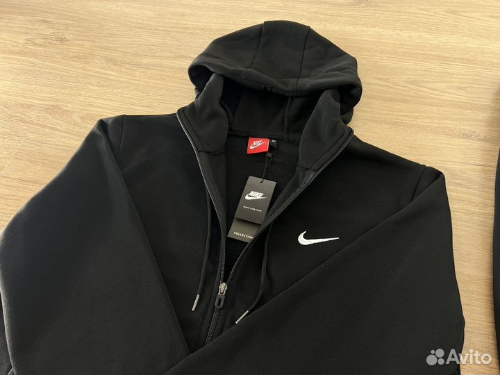 Спортивный костюм nike