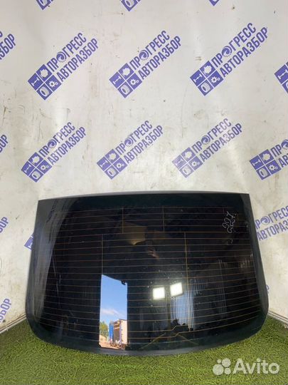 Стекло заднее Renault Fluence седан 1.6 K4M V838