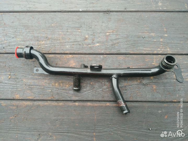 Трубка системы охлаждения Ауди А4 Б7 1.8 BFB