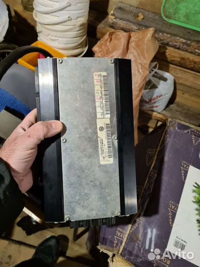 Усилитель звука touareg