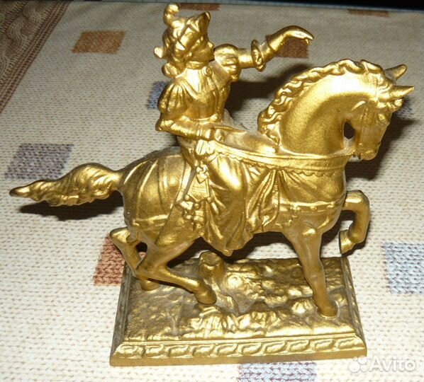 Разные статуэтки,фигурки. Металл