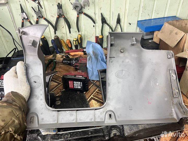 Крышка блока предохранителей priora