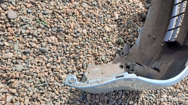 Передний бампер Сузуки sx4