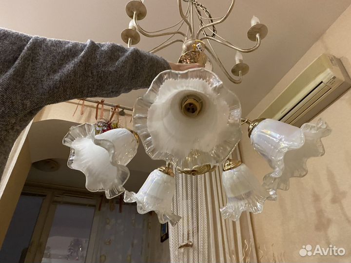 Люстра подвесная потолочная