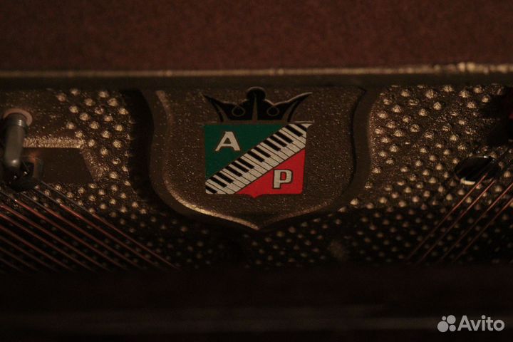 Пианино Petrof