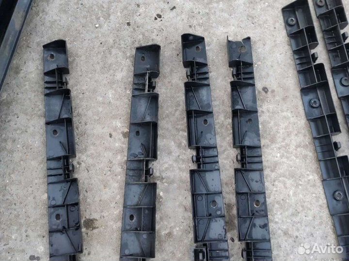 Кронштейн порога Mercedes M W164