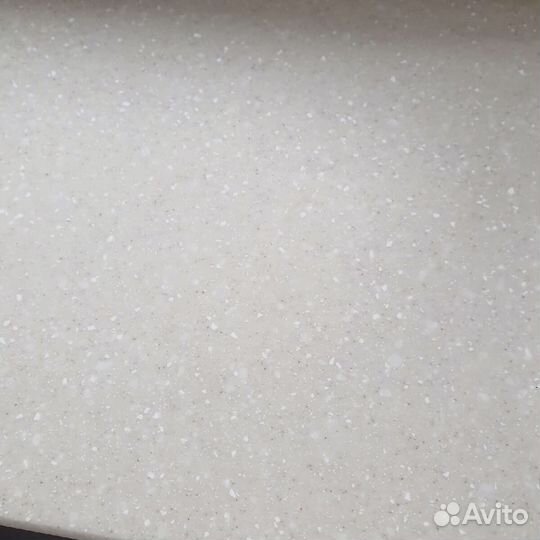 Подоконник из искусственного камня акрил и кварц