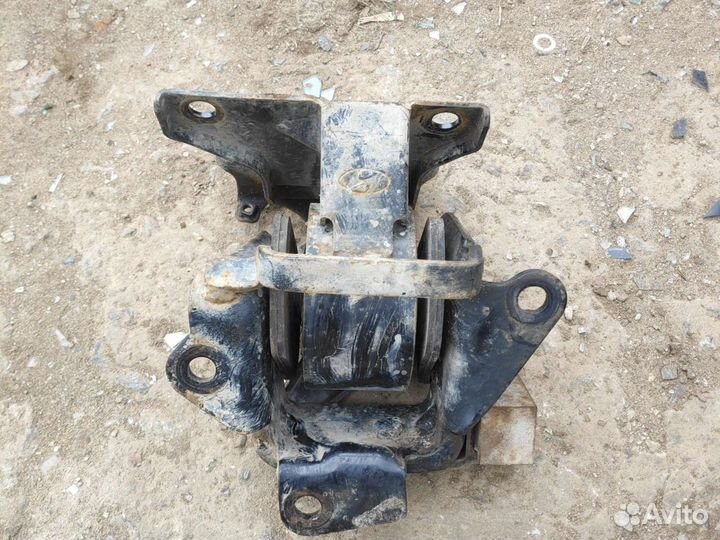 Опора АКПП Hyndai Santa Fe