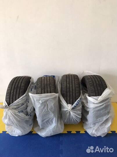 Kumho Ecsta HS51 225/55 R17 101W