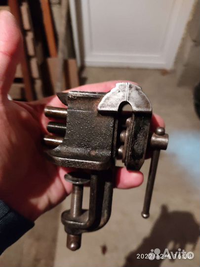 Тиски маленькие СССР