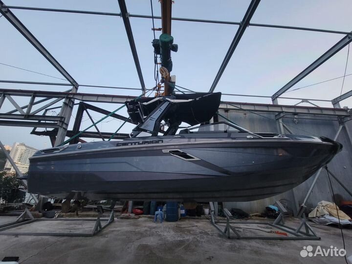 Буксировщик Centurion Ri245 2022