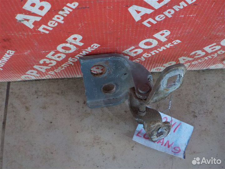 Петля двери верхняя передняя левая Renault Logan