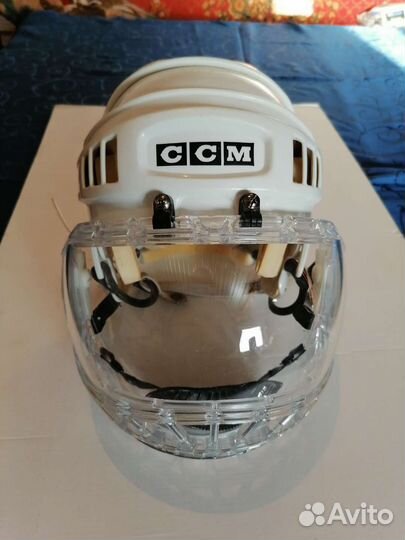 Шлем хоккейный с визором