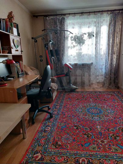 2-к. квартира, 48 м², 3/10 эт.