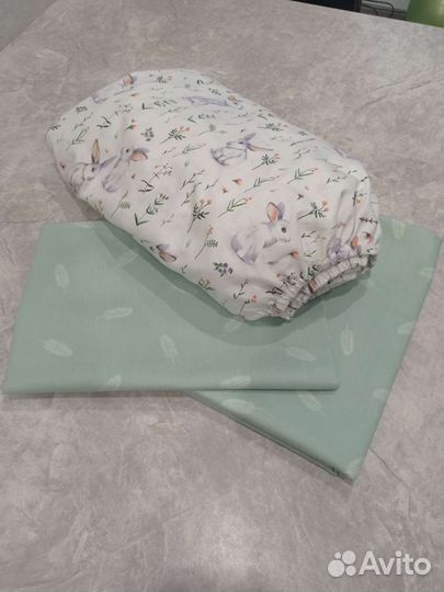 Простынь на резинке на детскую кровать