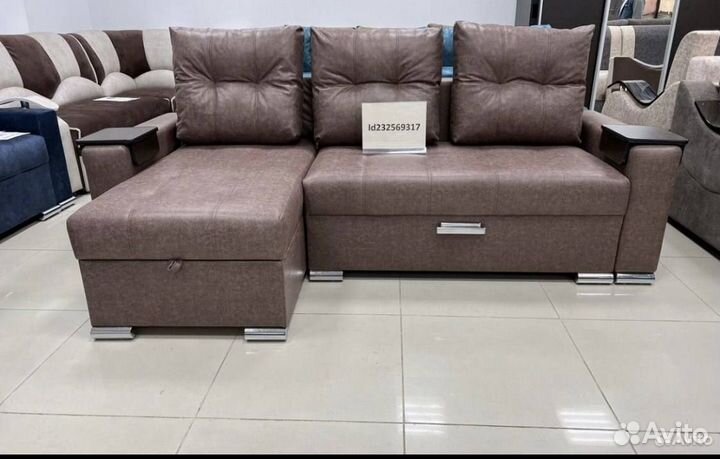 Диван угловой