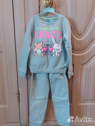 Теплый костюм на девочку