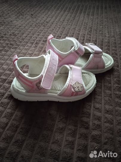 Босоножки для девочки