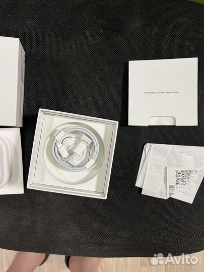 Наушники Apple AirPods Pro with MagSafe Case