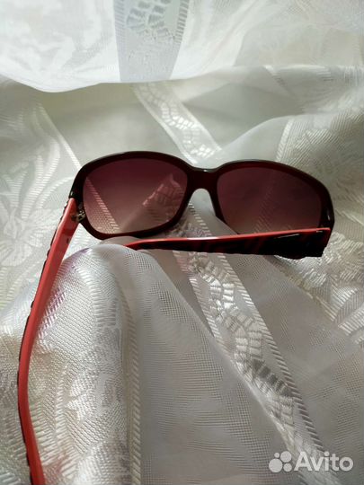 Солнцезащитные очки женские