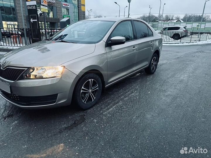 Skoda Rapid 1.6 МТ, 2017, 210 000 км