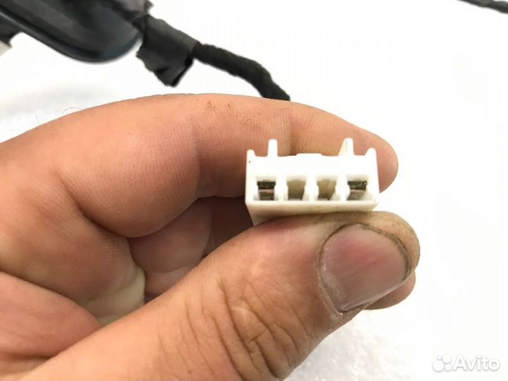 Проводка двери задняя правая Ford Focus 3 хетчбек