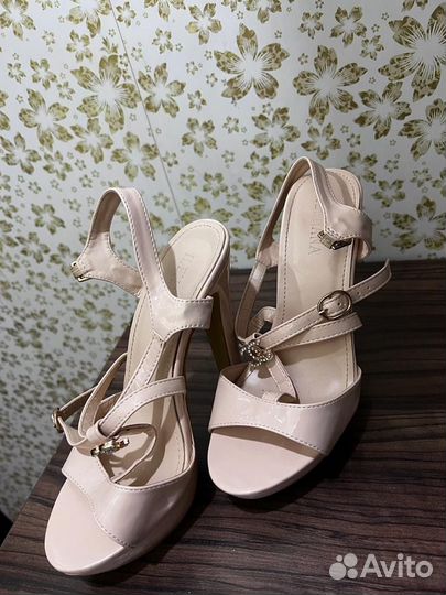 Туфли женские 35 размер