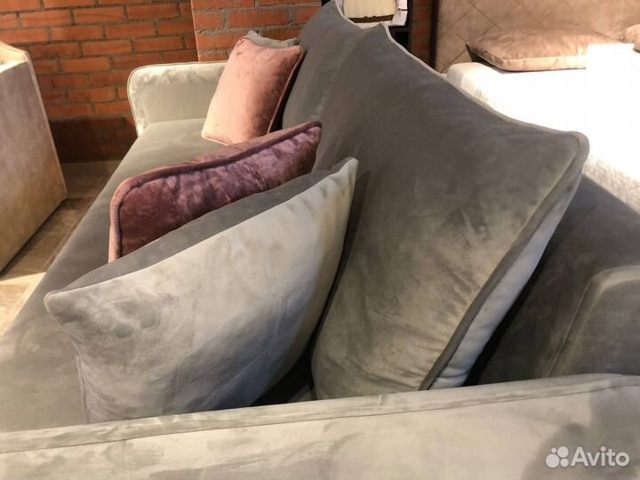 Диван в гостинную