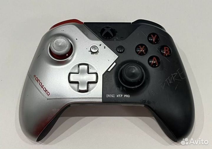 Геймпад Xbox one Cyberpunk 2077